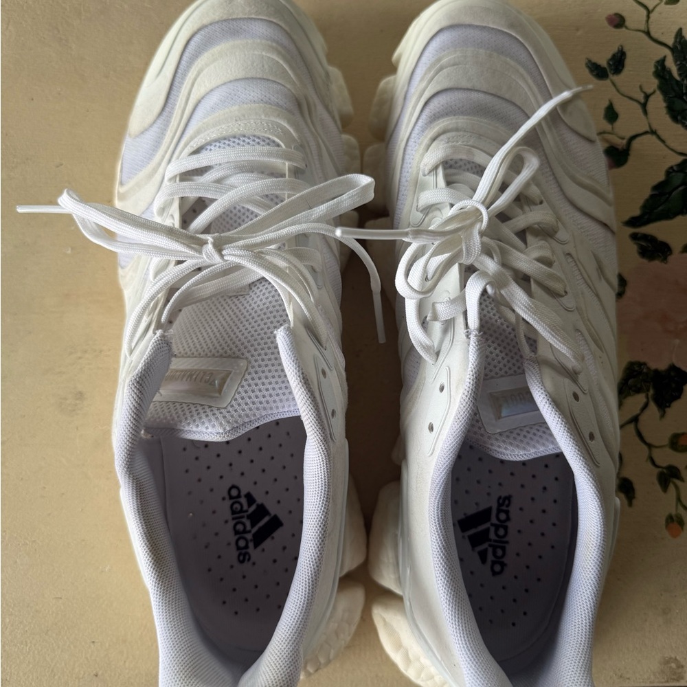 adidas Women’s White Cream Low-Top Sneakers